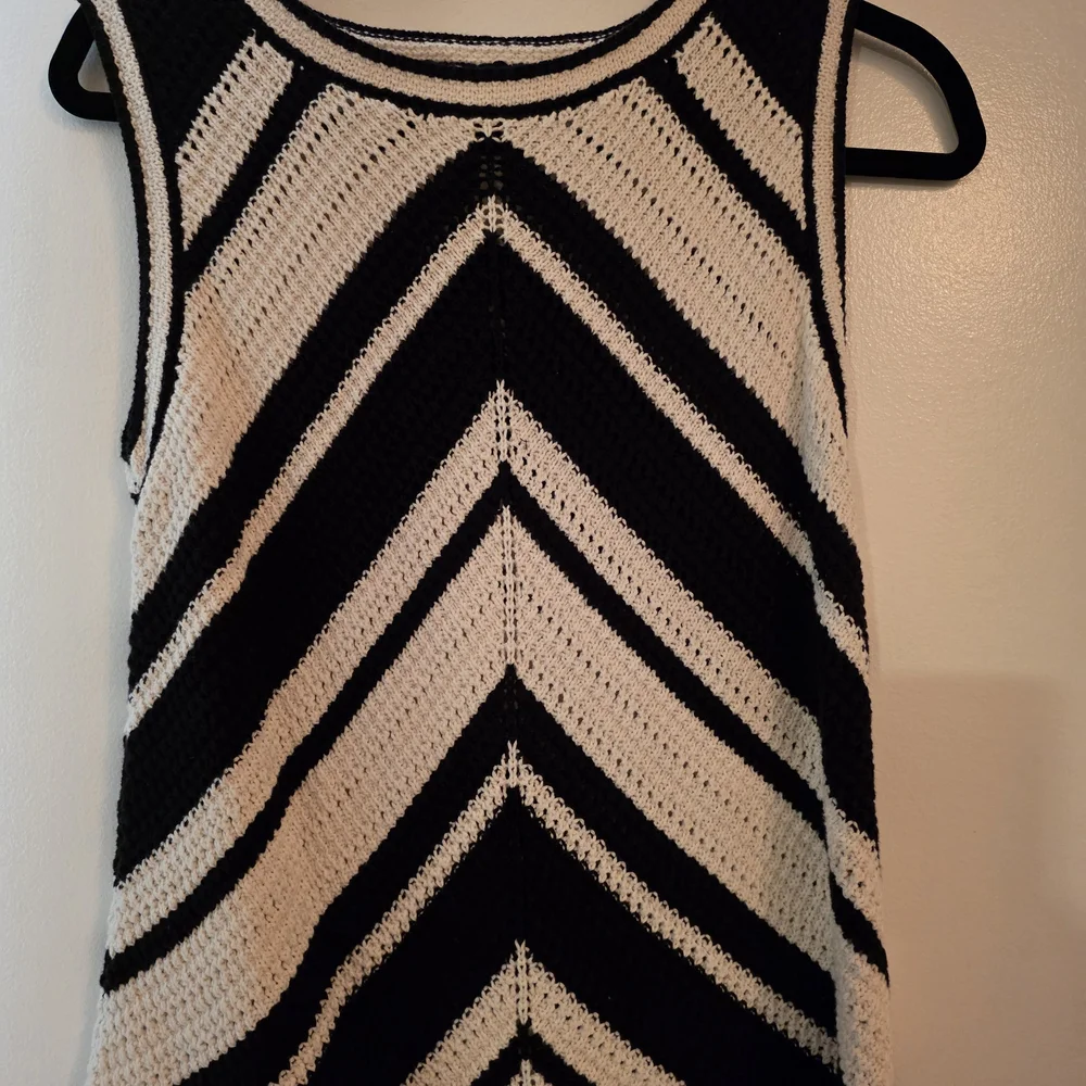 Nine West Black and White Knit Top with Skirt - Picture 2 of 4